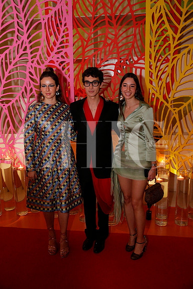 Renata Santos, Alvaro Barrera y Camila Santos 3