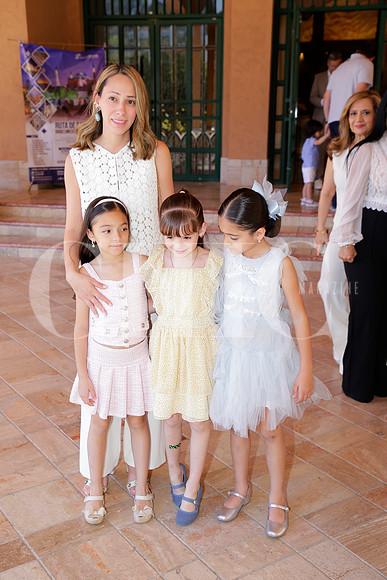 Renata de la Fuente, Eva Rangel, Fara Murra y Olaya de la Fuente 3