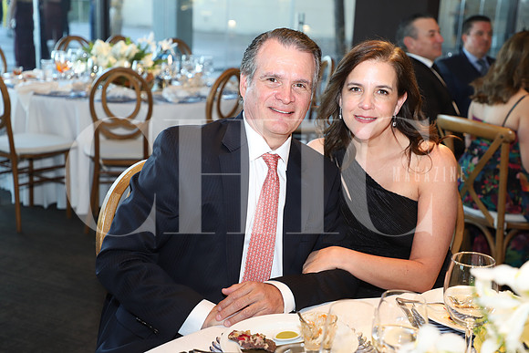 Sergio Robles GIl y Lorena Medrano