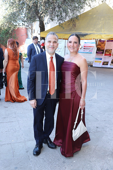 Verónica Díaz de Garza y Juan Carlos Garza T0
