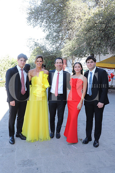 Diego Blanco, Rosa María Oliver de Blanco, Agustin Blanco, Vivian Blanco y Ferran Blanco 0