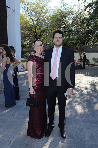 Raquel Safi y Gustavo Canhisares1