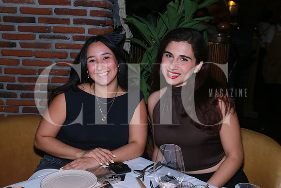 Valeria Torres y Abril Pineda