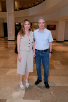 Diana González de González y Ruperto González (2)