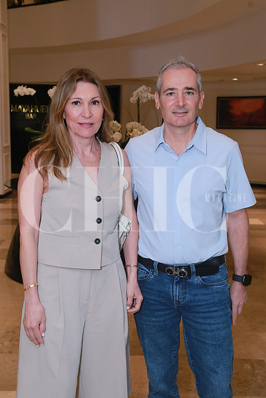 Diana González de González y Ruperto González