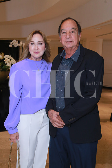 Luisa María González de Andonie y Elias Andonie