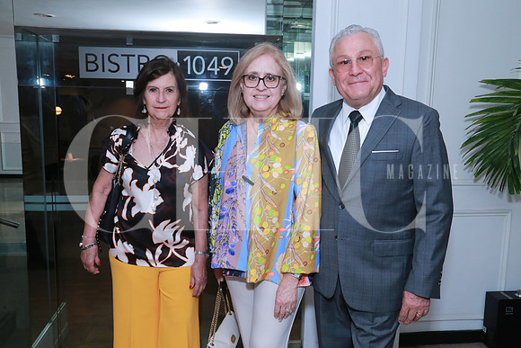 María Elisa Valle, Leonor Salinas de Guerra y Nicandro Guerra (2)