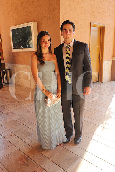 Monse Chapa y Santiago Chapa 0