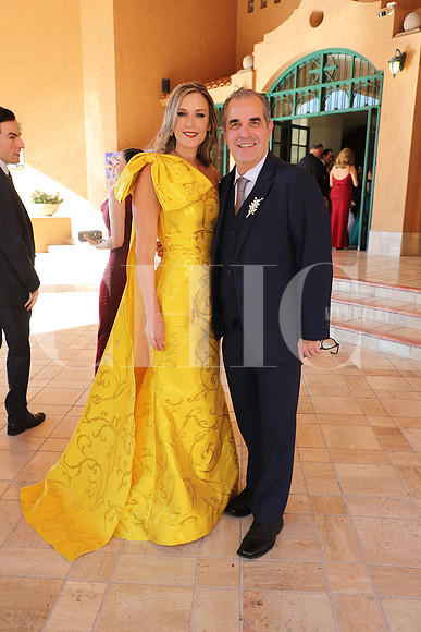 Mónica Glenn de González y Manuel González ( Papás Novio)1