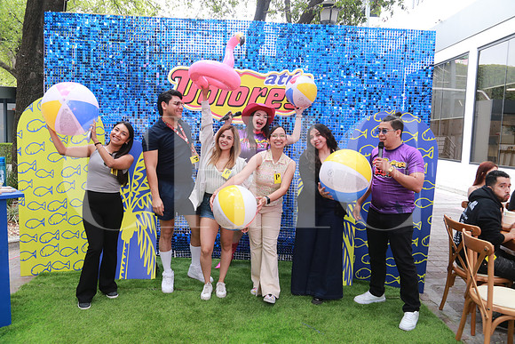 Darian Almaraz, Uriel Toriz, Karen Guevara, Angie Bermea Andrea López y Valeria Aguilar y Jorge Amaya