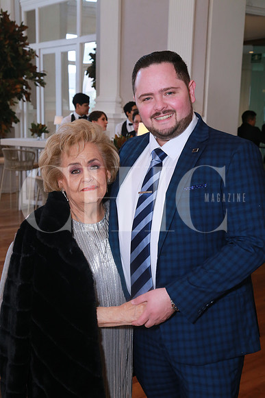 (mamá y sobrino del novio) Carmén Rodríguez de Fernández y Manuel de Jesús Fernández