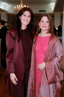 Ana Arroyo y Julia Amos