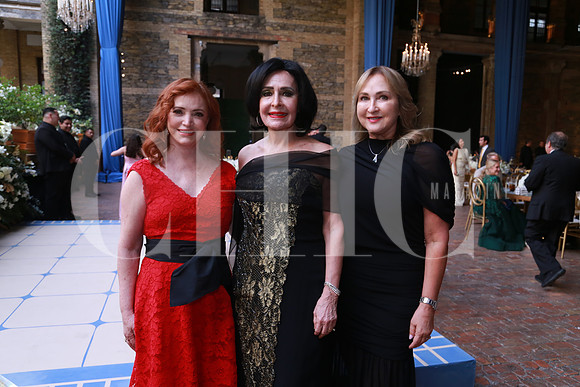 Betty Padilla de Marcos, Margarita González de Berchelman y Luisa María González de Andonie (3)