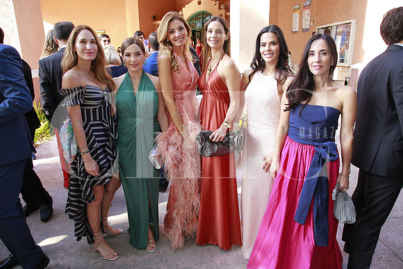 Daniela Garza, Cynthia Villarreal, Melissa Gonzalez, Marcela Igartúa, Nallely Martínez y Mariela Ayala 12