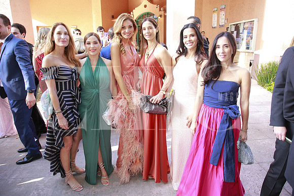 Daniela Garza, Cynthia Villarreal, Melissa Gonzalez, Marcela Igartúa, Nallely Martínez y Mariela Ayala 7