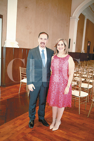Daniel Villarreal y Paulina Garza de Villareal