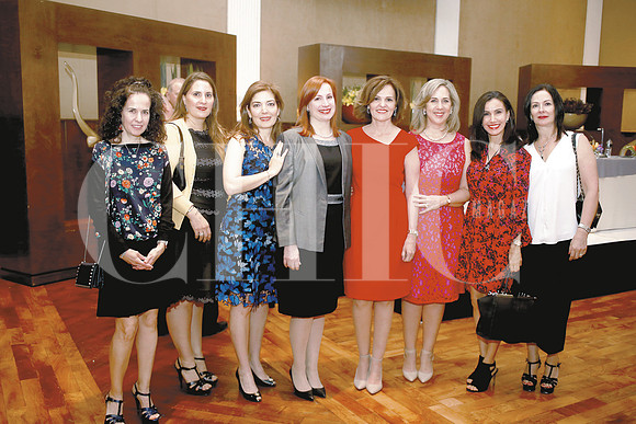 Luly Ravizé de Montaño, Diana Salinas de Coindreau, Alejandra Martínez de Treviño, Dora García de Maiz, Lorena Sada de Del Valle, Paulina Garza de Villareal, Catalina Segovia de Garza y Claudia