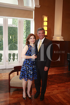 Alejandra Martinez de Treviño y Luis Treviño