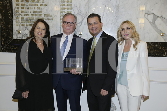 Piny Zambrano de Iturralde, Luis Iturralde, Gonzalo Lozano y Dora Pérez de Lozano