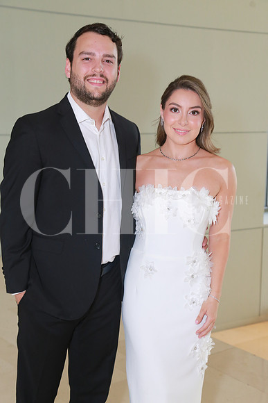 Adrian Otoniel y Paulina García
