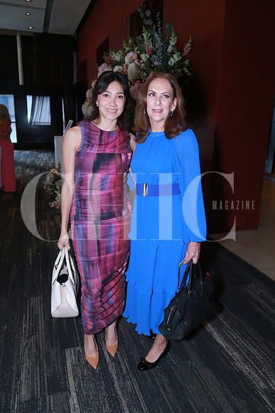 Irlanda López y Lilia García (2)
