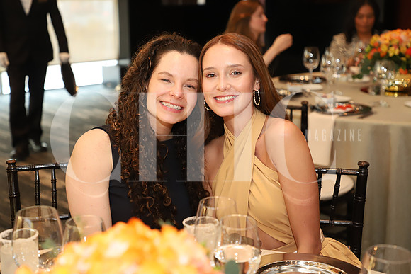 Paulina Macias y Valeria Touche 1