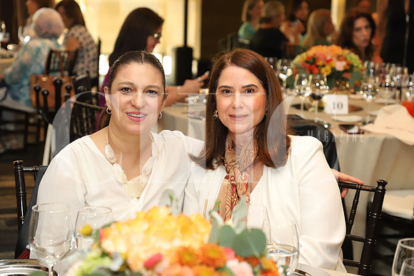 Morena de la Garza y Gaby Villarreal 0