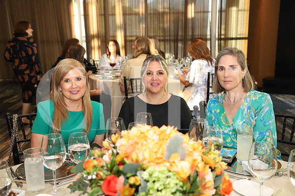Claudia Noyola, Fernanda de Garza y Claudia Serna1