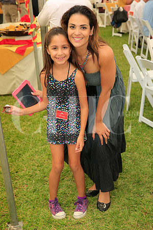 Ana Paula Torres y Carolina Valadez (2)