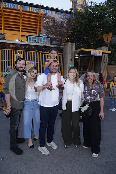 Luis Cabrera, Ana Karen Moreno, Daniela González, Francisco Martínez, Eugenio López y Mónica Martínez 1