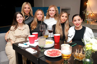 Arantxa Chapa, Lulú Andonie, Angie Andonie, Lisa Gonzalez, Chabe Andonie y Karen Villagomez 1