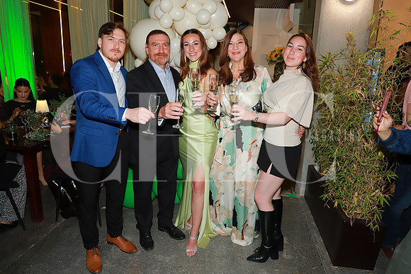Eugenio Zendejas, Eugenio Zendejas, Chayito Zendejas, Rosario Gonzalez y Ana Lucía Zendejas 2