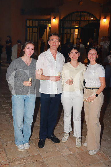 Montserrat de la Garza, Jaime de la Garza, Valentina de la Garza y Fernanda de la Garza 2