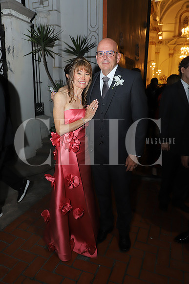 Paty Castaño y Javier Castaño ( Papás Novia)0