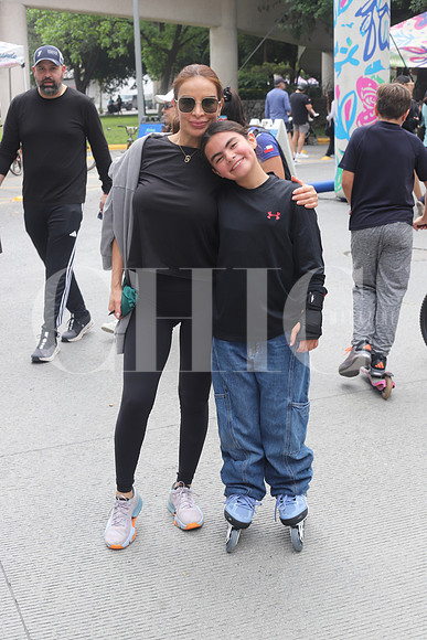 Eliza Rodríguez y Mariely Rodríguez 1