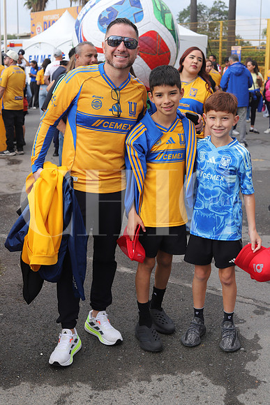 Moy Arechiga, Diego Arriaga y Eugenio Arechiga 1