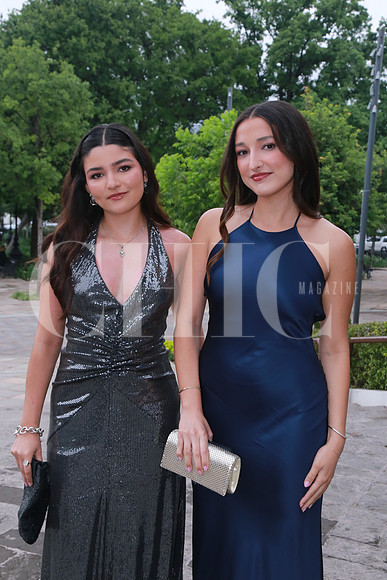 Andrea Llaguno y Paloma Llaguno