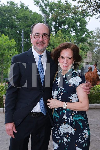 Carlos Montañlo y Luly Ravisé de Montaño