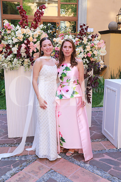 Raquel Monroy y Elva Flores de Monroy (2)