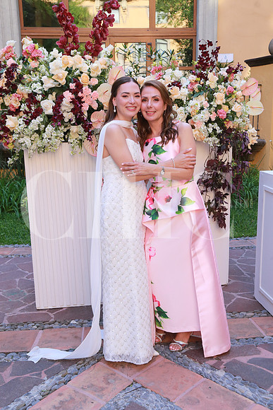 Raquel Monroy y Elva Flores de Monroy (5)