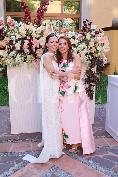 Raquel Monroy y Elva Flores de Monroy (6)