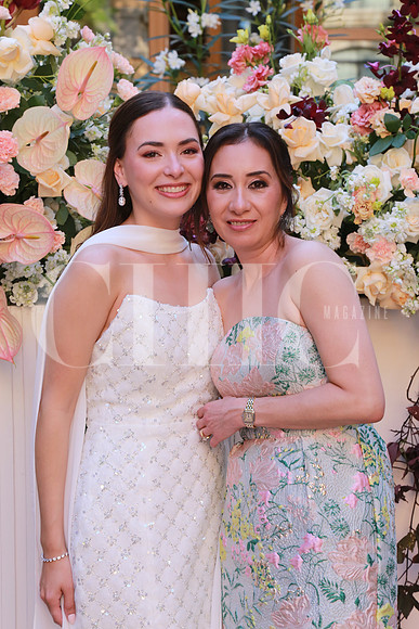 Raquel Monroy y Mariana Castillo de Dávila (2)
