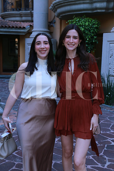 Regina De la Garza y Regina Barragán