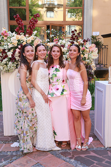 Roberta Monroy, Raquel Monroy, Elva Flores de Monroy y Rumina Monroy (4)