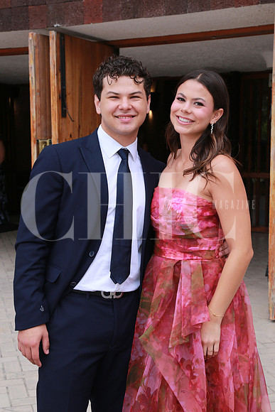 Carlos Garza y Mariana Crespo