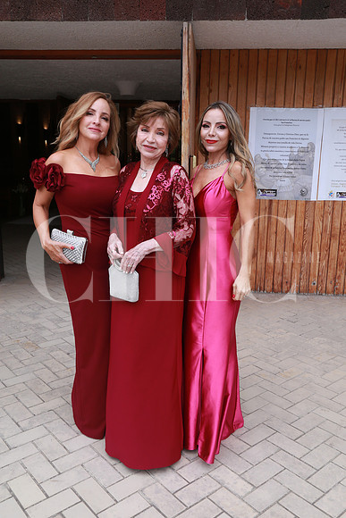 Jocie Safi, Josefina Acosta y Miryam Safi (2)