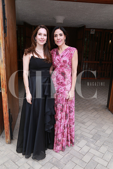 Karla Gracida de Ruiz y Gabriela Lozano De de la Vega (3)