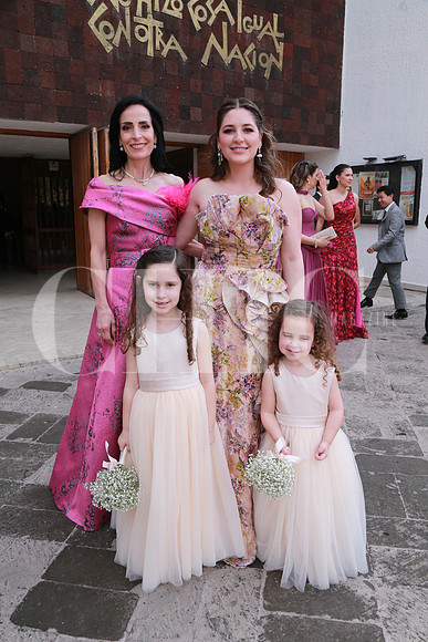 Marissa de Safi, Paola Safi, Elena Lozano y Rumina Lozano (2)