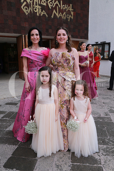Marissa de Safi, Paola Safi, Elena Lozano y Rumina Lozano