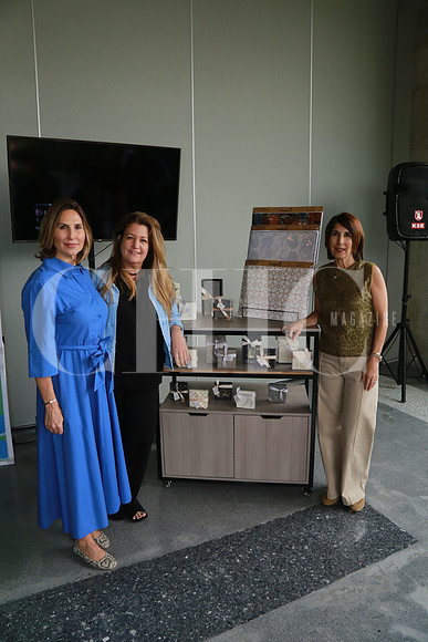 Claudia Rodríguez de Santos, Lydia Pérez de Warnholtz y Lorena Assad de Zubiria (2)